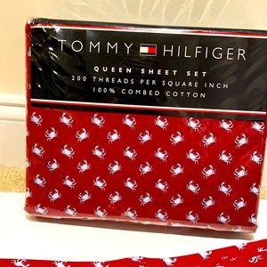 Brand new Tommy Hilfiger queen Bedding